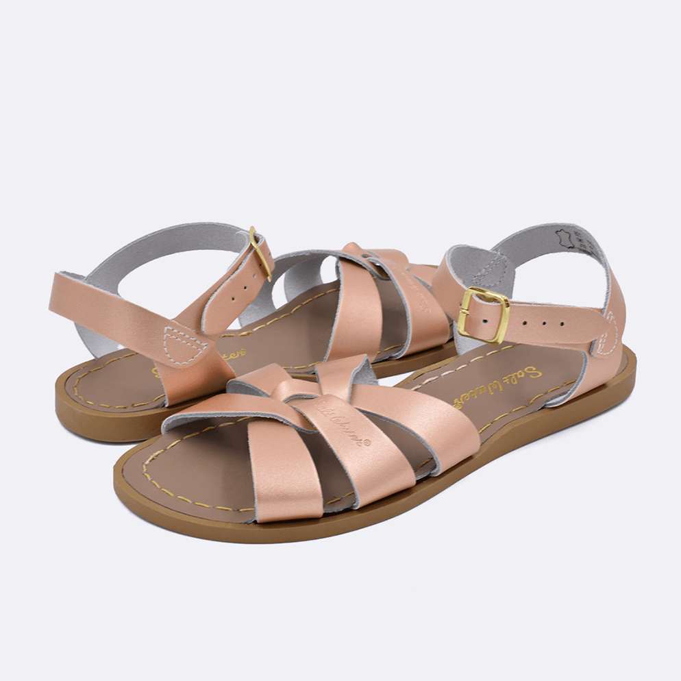 Two 800 Original style sandal color rose gold. Both pushed together facing the camera diagonally.	Adult Size.